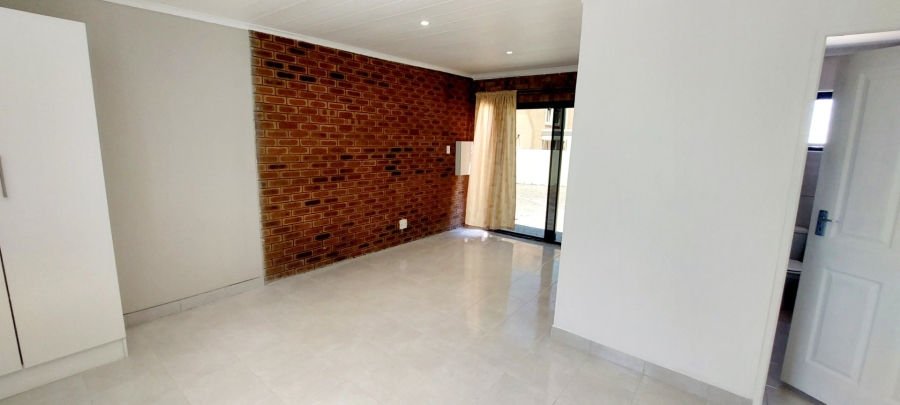 To Let  Bedroom Property for Rent in Amandelsig Western Cape